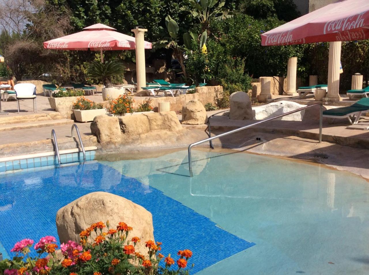 Kings Annex Aparthotel Πάφος Εξωτερικό φωτογραφία