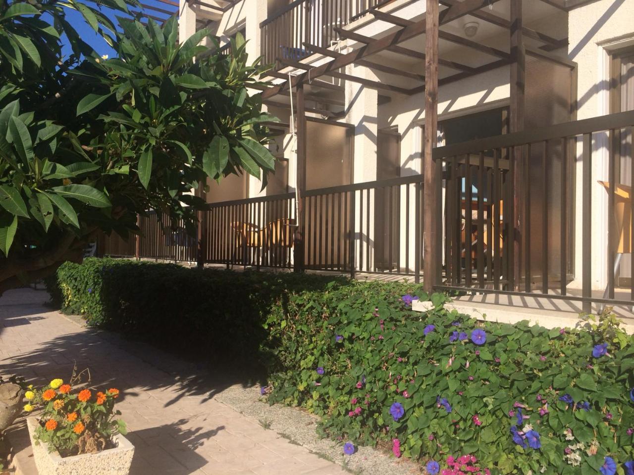 Kings Annex Aparthotel Πάφος Εξωτερικό φωτογραφία