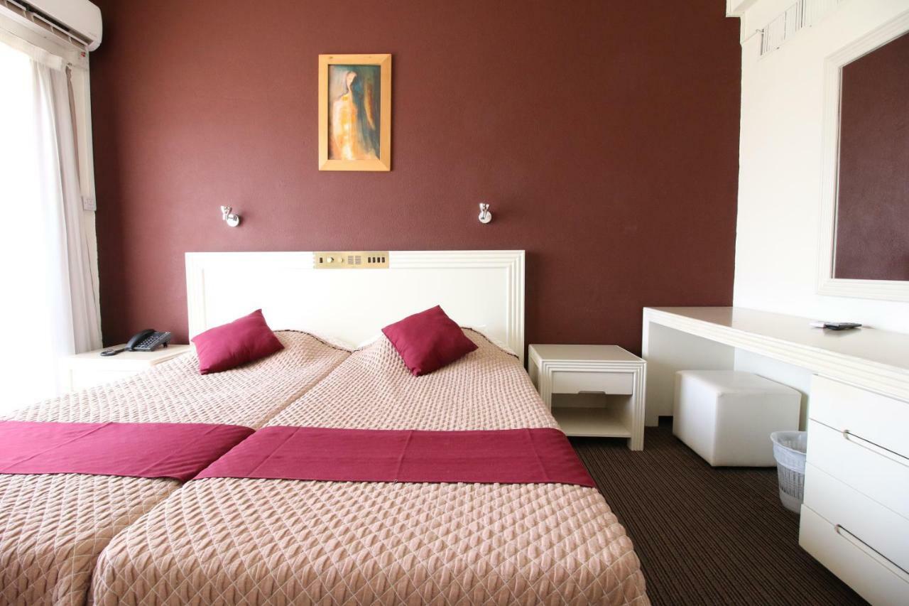 Kings Annex Aparthotel Πάφος Εξωτερικό φωτογραφία